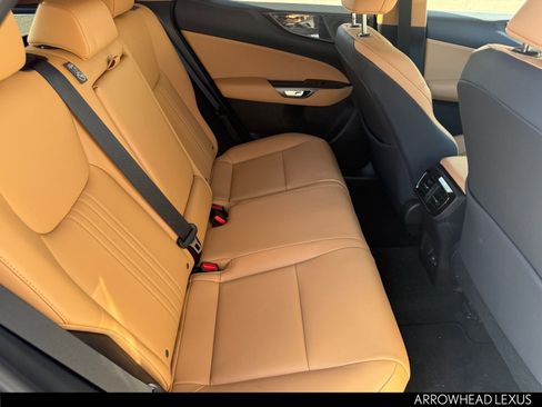 Used 2025 Lexus NX 350h AWD w/ Premium Package image 29