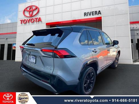 Used 2023 Toyota RAV4 XSE AWD/4WD image 6