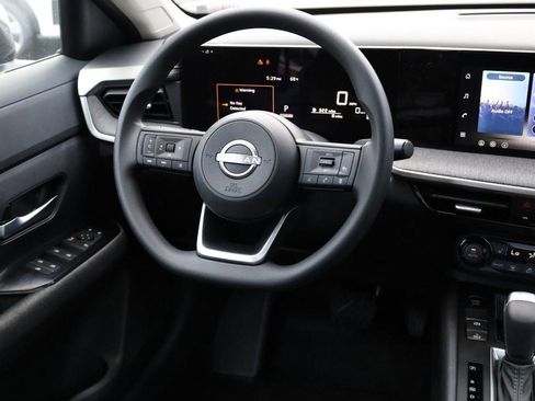 New 2026 Nissan Kicks SV w/ SV Premium Package image 24