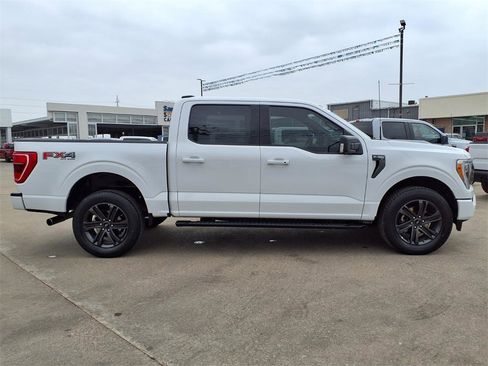 Used 2022 Ford F150 XLT w/ Equipment Group 302A High image 8