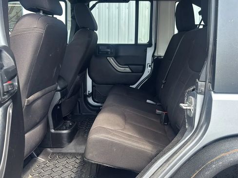 Used 2013 Jeep Wrangler Unlimited Sport AWD/4WD image 18