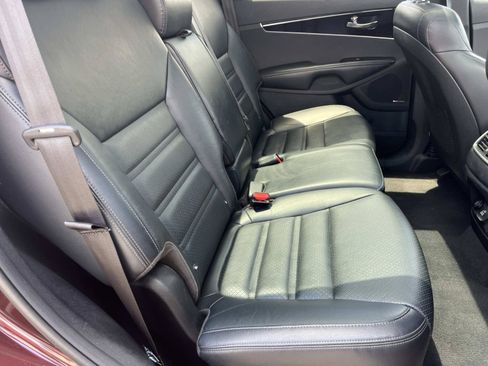 Used 2019 Kia Sorento EX w/ EX Touring Package FWD image 22