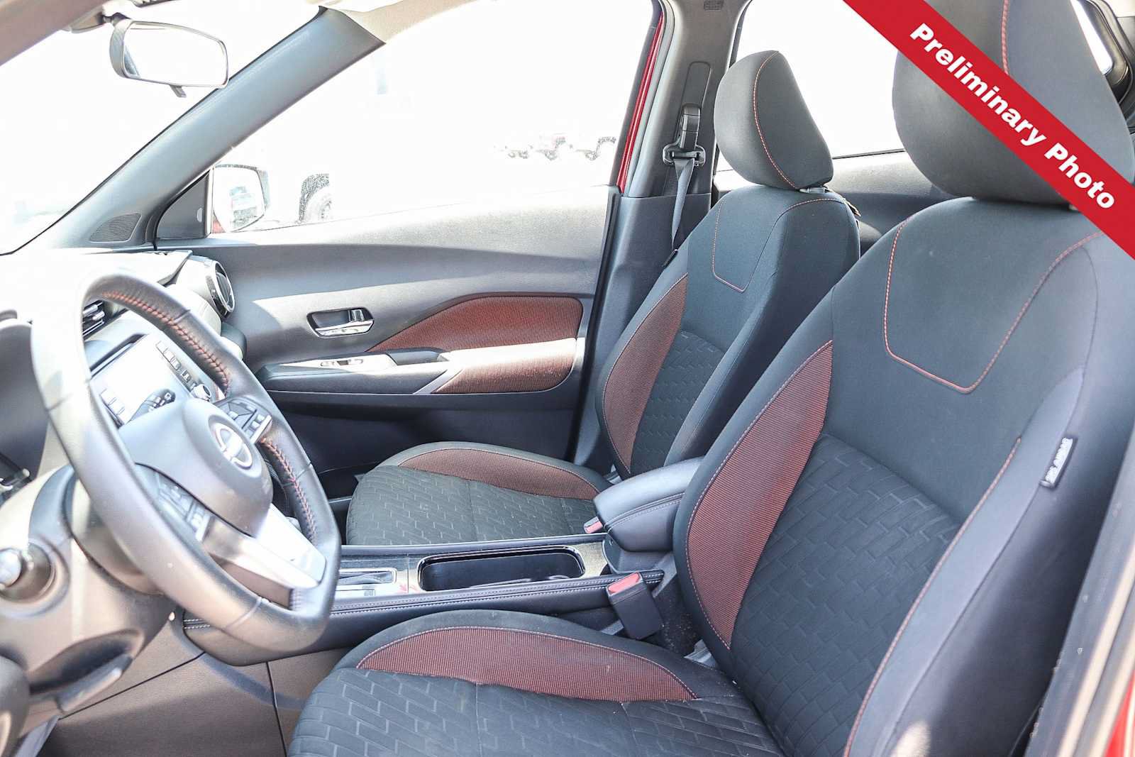 Used 2022 Nissan Kicks SR FWD image 13