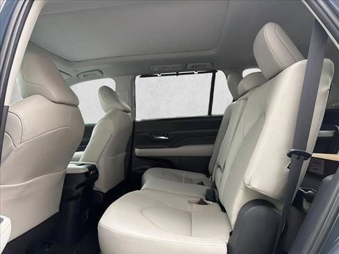 New 2026 Toyota Grand Highlander XLE image 20