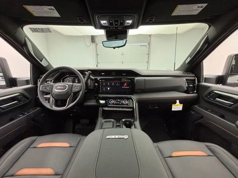 New 2026 GMC Sierra 2500 AT4 w/ AT4 Premium Plus Package AWD/4WD image 2