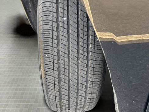 New 2026 Chrysler Pacifica Select image 11