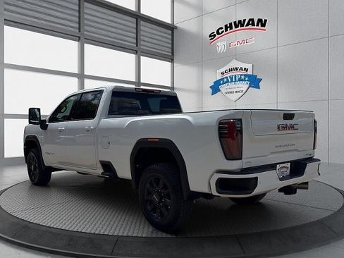 Used 2026 GMC Sierra 2500 AT4 AWD/4WD image 6