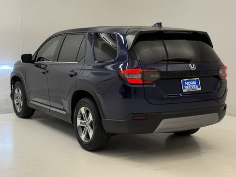 New 2025 Honda Pilot EX-L image 7