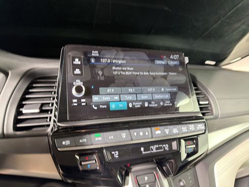 New 2026 Honda Odyssey EX-L image 24