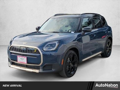 New 2025 MINI Cooper Countryman SE w/ Comfort Package Max image 1