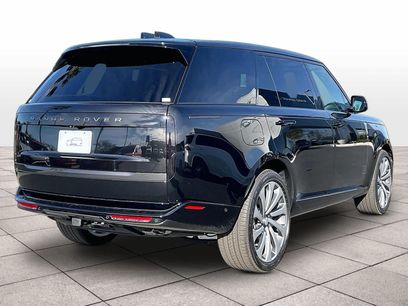 New 2025 Land Rover Range Rover Long Wheelbase SE