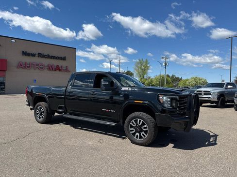 Used 2020 GMC Sierra 2500 AT4 w/ AT4 Preferred Package AWD/4WD image 7