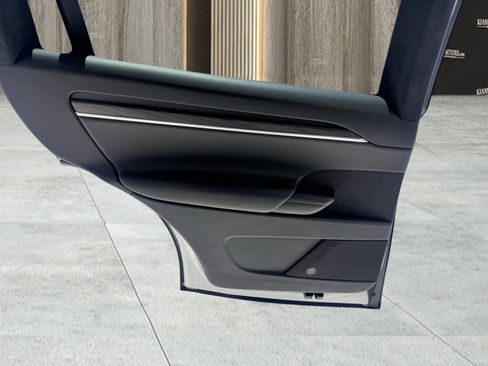 Used 2023 Tesla Model X image 42