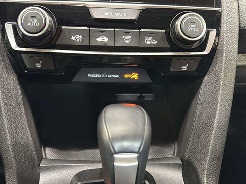 Used 2018 Honda Civic EX-T image 29