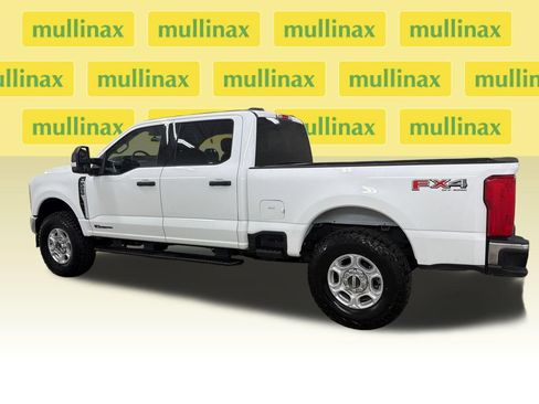 Used 2025 Ford F250 XLT w/ FX4 Off-Road Package AWD/4WD image 10
