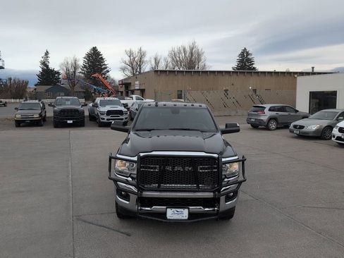 Used 2021 RAM 2500 Big Horn w/ Level 1 Equipment Group AWD/4WD image 4