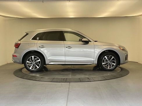 Certified 2023 Audi Q5 2.0T Premium Plus w/ Premium Plus Package AWD/4WD image 8