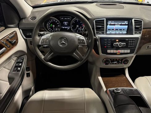 Used 2013 Mercedes-Benz GL 320 BlueTEC 4MATIC image 33