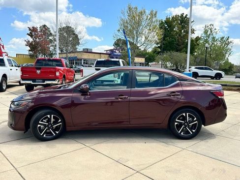 Used 2025 Nissan Sentra SV image 24