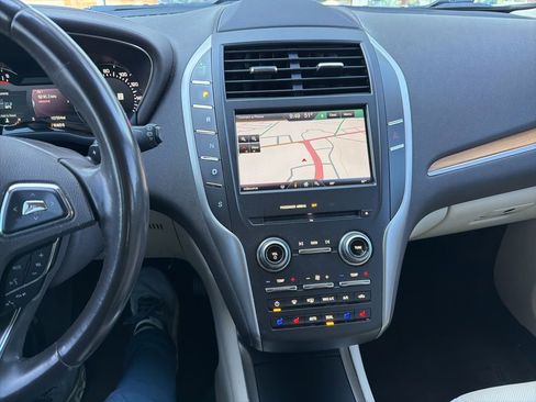 Used 2015 Lincoln MKC FWD w/ Equipment Group 102A Reserve image 10