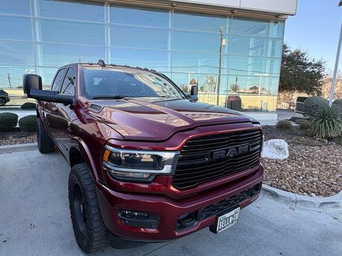 Used 2019 RAM 2500 Laramie image 2