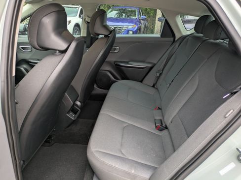 Used 2025 Kia K4 FWD image 13