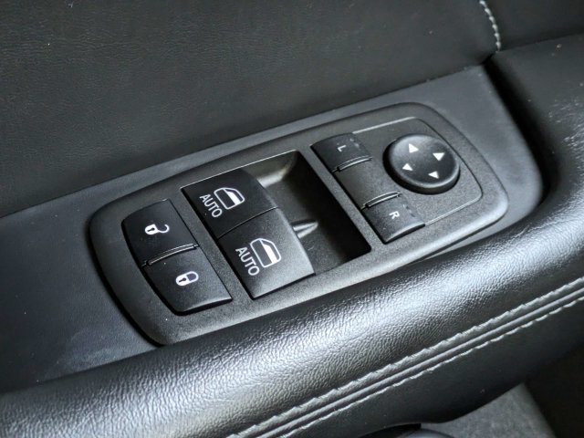 Used 2023 Dodge Challenger R/T Scat Pack RWD image 21