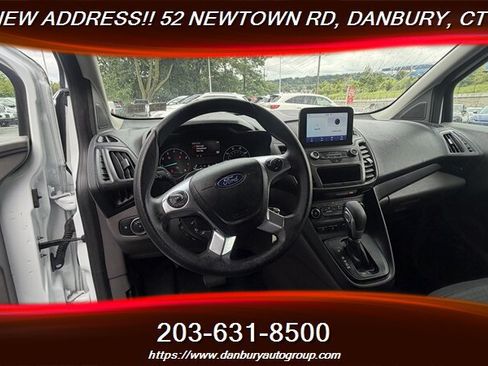 Used 2022 Ford Transit Connect XLT FWD image 13
