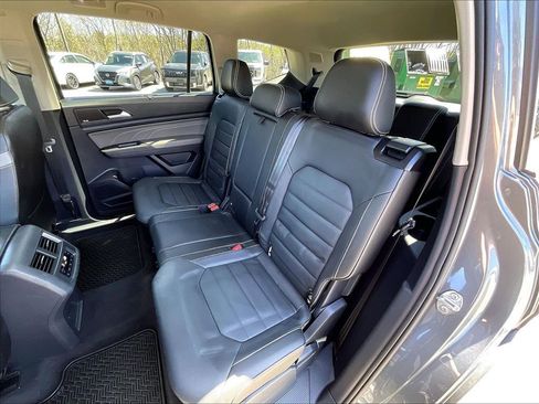 Used 2023 Volkswagen Atlas SEL Premium AWD/4WD image 14