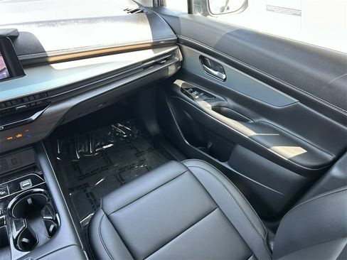 New 2025 Nissan Murano SL image 16