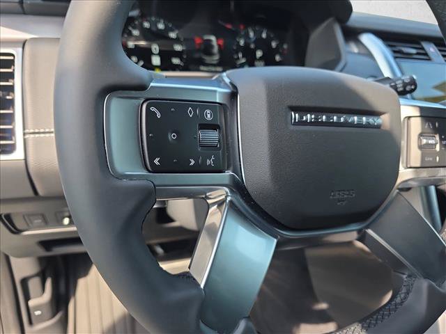 New 2026 Land Rover Discovery Limited Edition AWD/4WD image 19