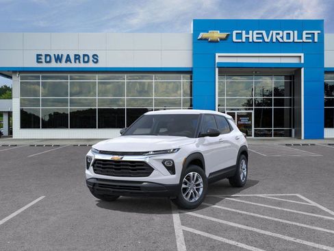 New 2026 Chevrolet TrailBlazer LS image 8