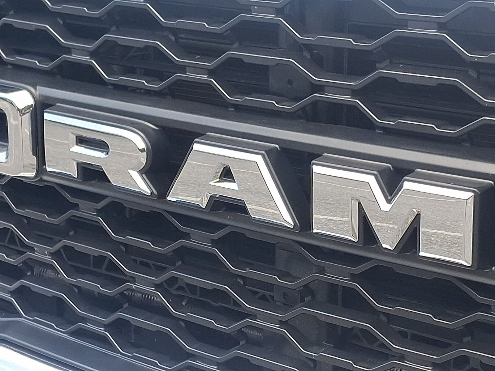 Certified 2024 RAM 2500 Tradesman w/ Chrome Appearance Group AWD/4WD image 32
