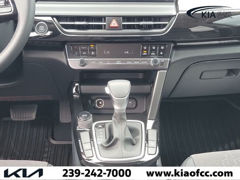New 2026 Kia Seltos S FWD image 18