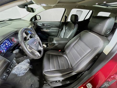 Used 2020 GMC Acadia Denali w/ Denali Ultimate Package image 19