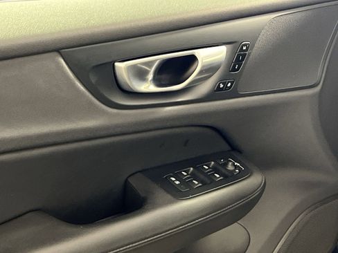 Used 2024 Volvo V60 B5 Cross Country Plus w/ Protection Package Premier image 15