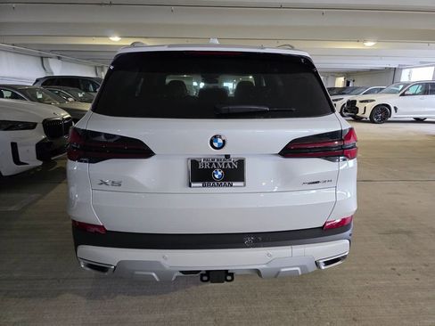 New 2026 BMW X5 sDrive40i w/ Climate Comfort Package RWD image 5