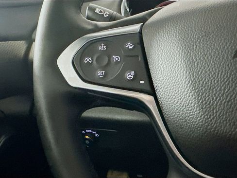 Used 2023 Chevrolet Traverse Premier image 25