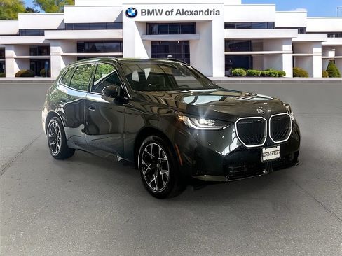 Used 2026 BMW X3 xDrive30i w/ M Sport Package AWD/4WD image 3