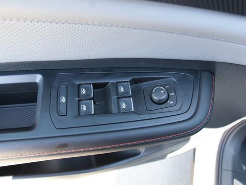 New 2026 Volkswagen Atlas Peak Edition AWD/4WD image 10