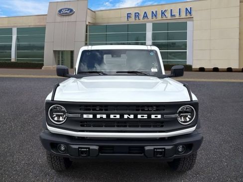New 2026 Ford Bronco Big Bend w/ Black Diamond Package AWD/4WD image 2