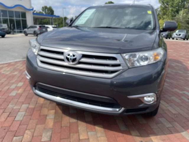 Used 2013 Toyota Highlander Limited FWD image 1