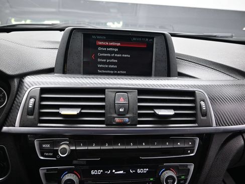 Used 2018 BMW 330i Sedan RWD image 13
