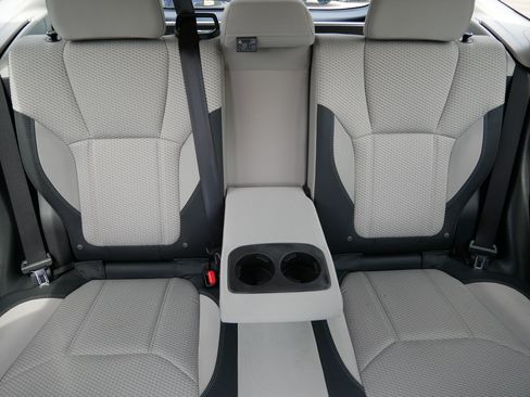 Used 2019 Subaru Forester Premium AWD/4WD image 13