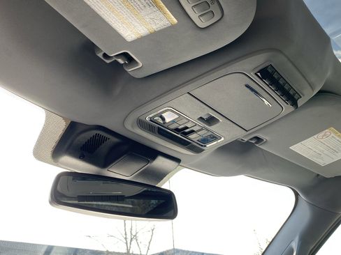 Used 2024 Ford F450 Limited w/ FX4 Off-Road Package image 20