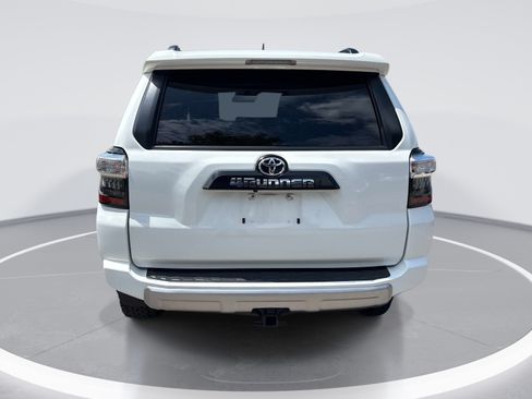 Used 2020 Toyota 4Runner TRD Off-Road Premium w/ Moonroof Package AWD/4WD image 7