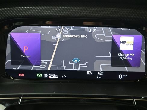 Used 2025 Volkswagen Atlas Cross Sport SEL Premium R-Line image 25