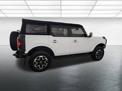 Used 2022 Ford Bronco Outer Banks image 8