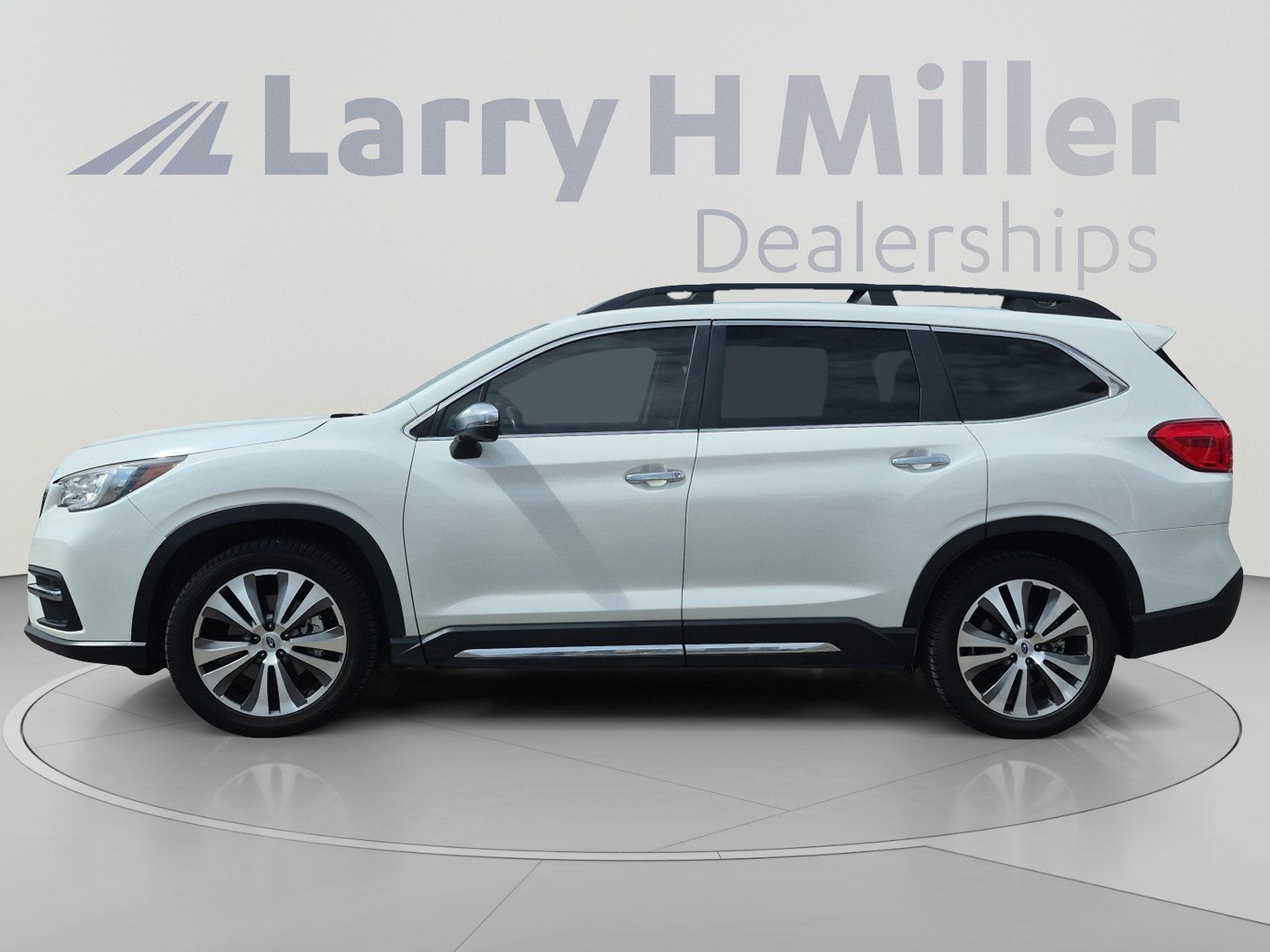 Used 2021 Subaru Ascent Touring AWD/4WD image 2