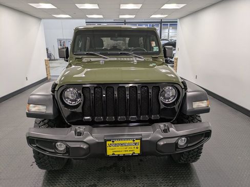 Used 2023 Jeep Wrangler Willys image 2